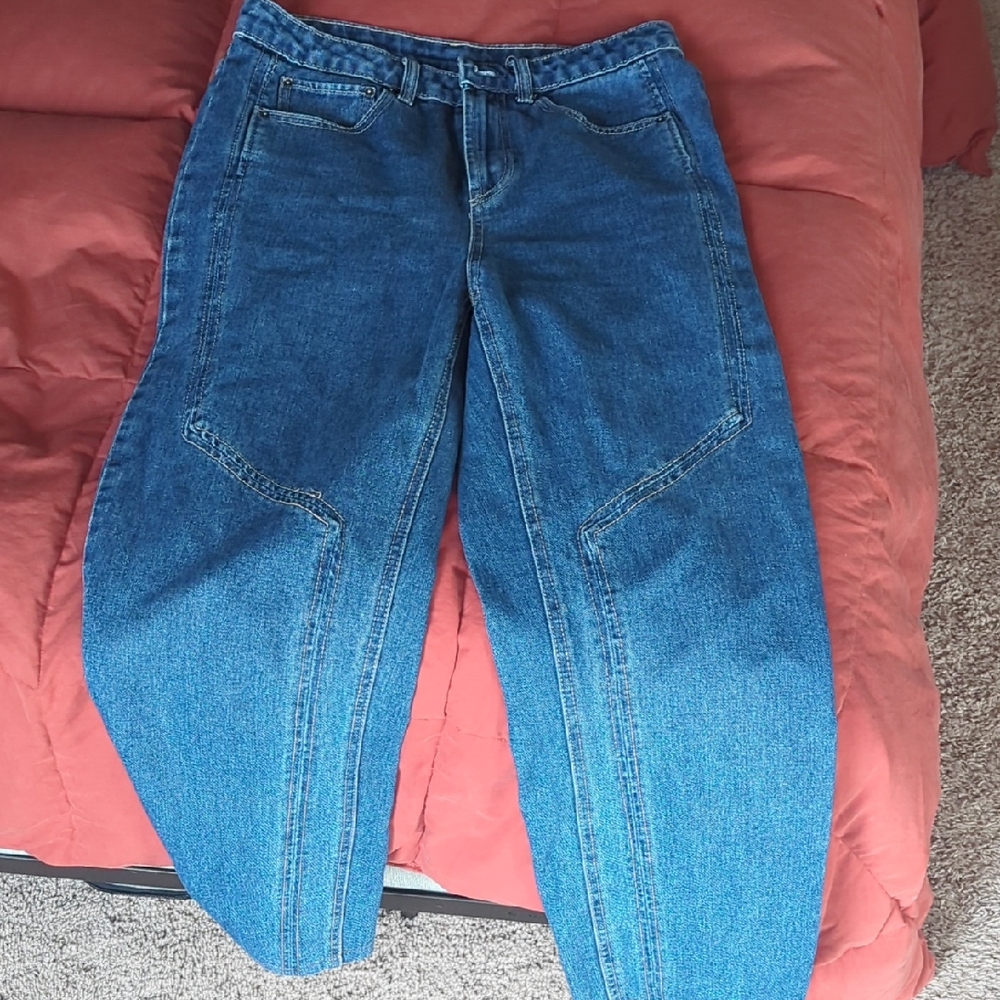 Stylish Blue Boyfriend Jeans for Women